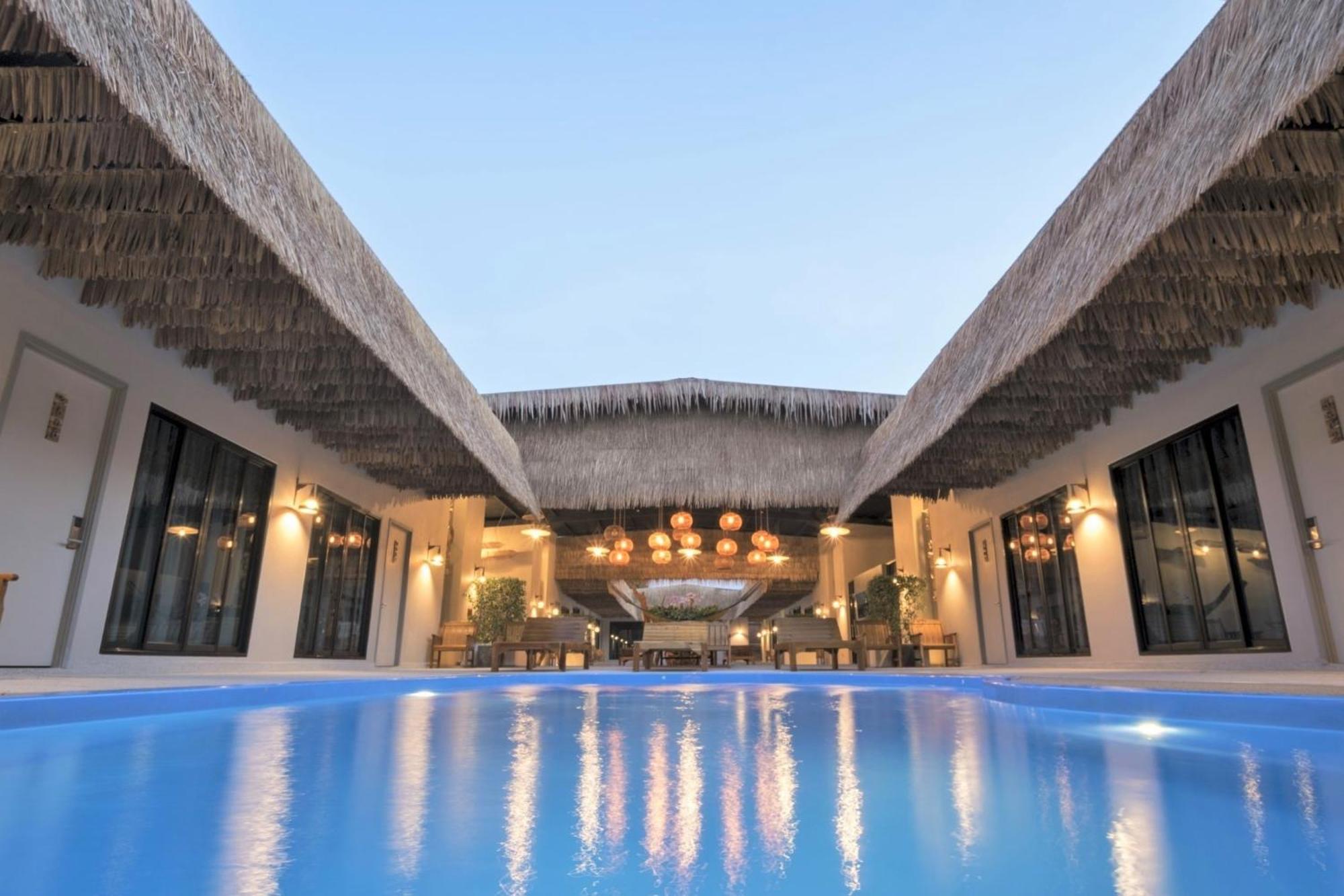 Ozone Villa Phuket Pa Khlok Екстер'єр фото