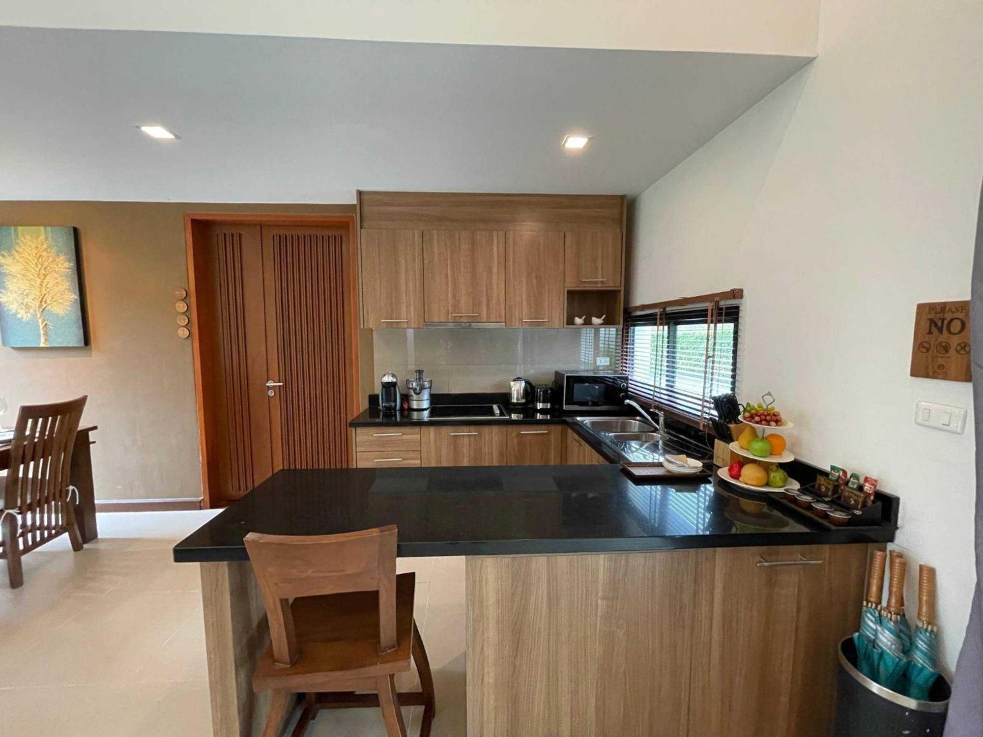 Ozone Villa Phuket Pa Khlok Екстер'єр фото