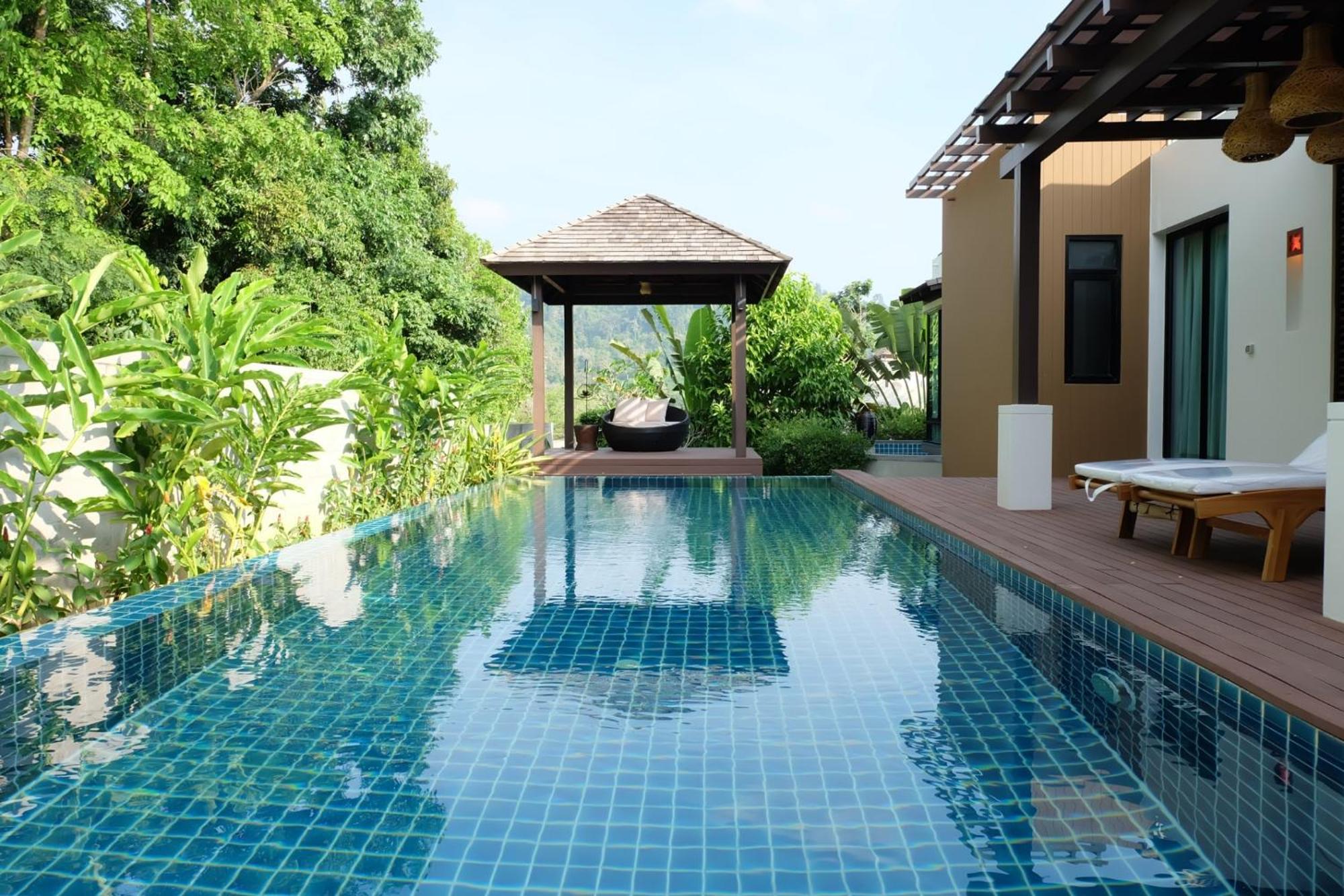 Ozone Villa Phuket Pa Khlok Екстер'єр фото