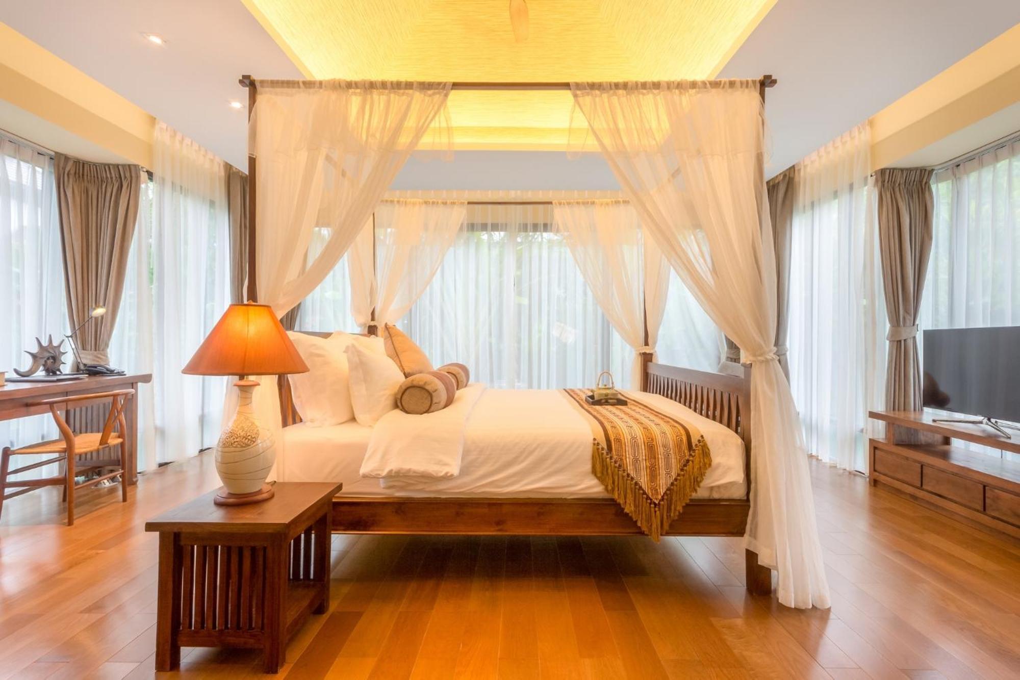 Ozone Villa Phuket Pa Khlok Екстер'єр фото