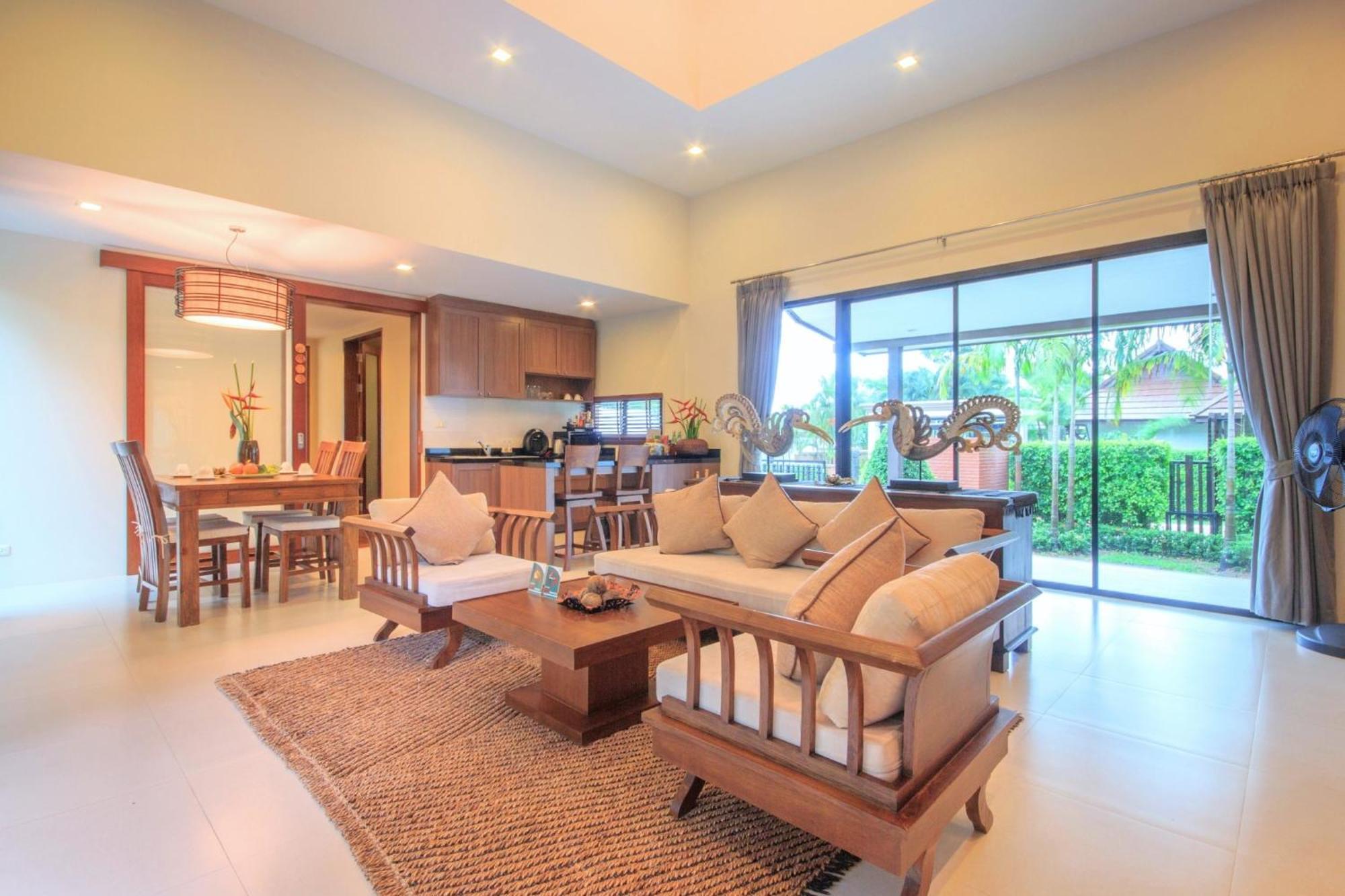 Ozone Villa Phuket Pa Khlok Екстер'єр фото