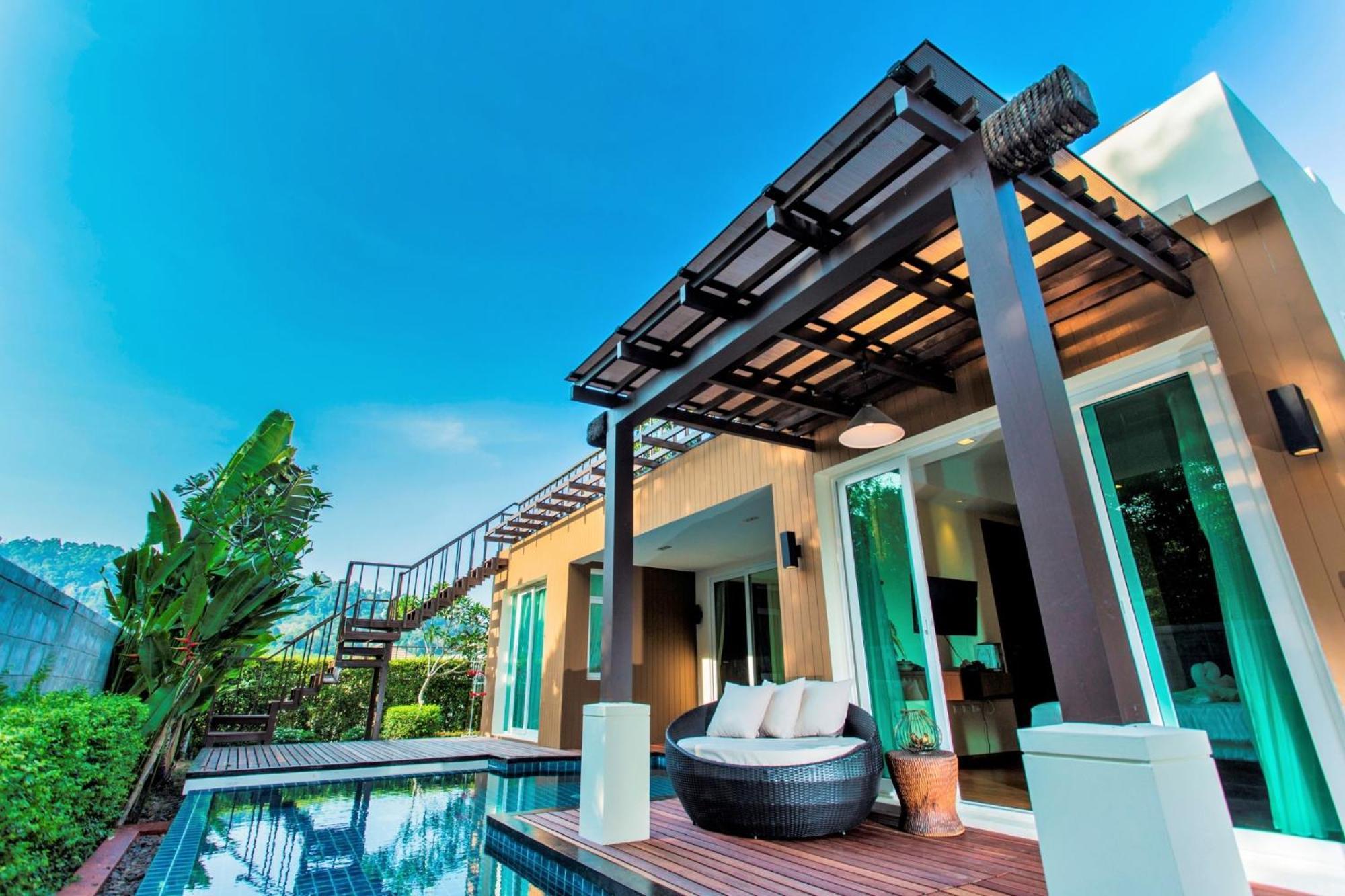 Ozone Villa Phuket Pa Khlok Екстер'єр фото
